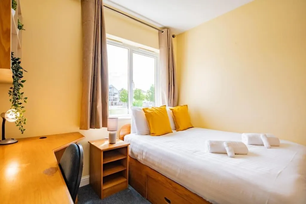 84 - Three Bed Apt By Shortstays Голуэй Ирландия